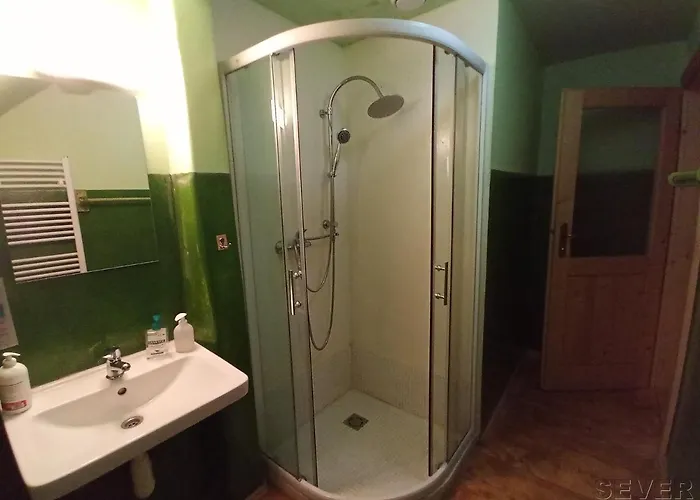 公寓 Ekocentrum Dotek